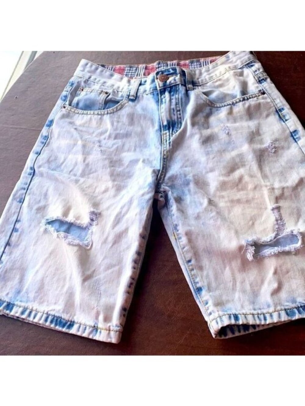 Distressed Light Wash Denim Jean Shorts Size 30 With Ripped Details